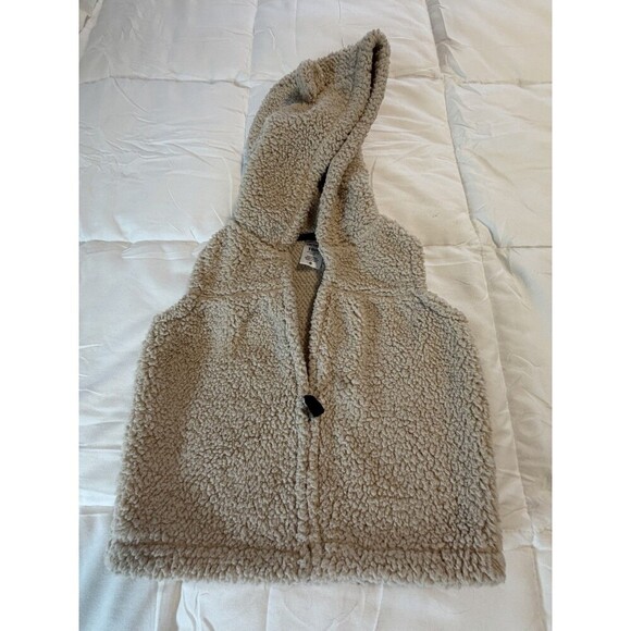 Carter's Other - Carter’s Fuzzy Sherpa Hoodie Zip Up Vest Light Tan Size 18mo
